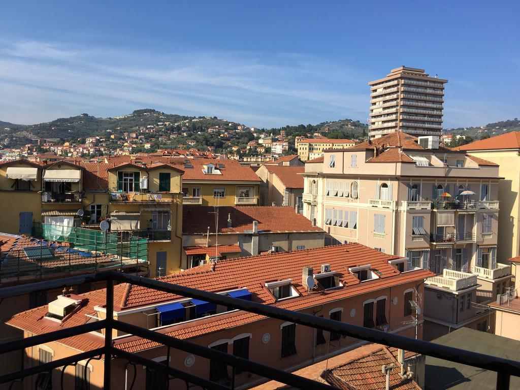 Nemo Appartement Imperia Buitenkant foto