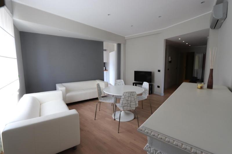 Nemo Appartement Imperia Buitenkant foto